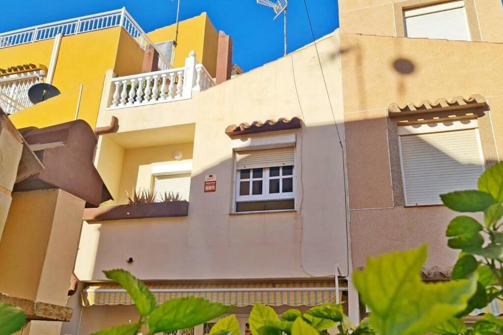 Mar Azul Adosado, Patio Y Solarium Apartment Torrevieja Exterior foto